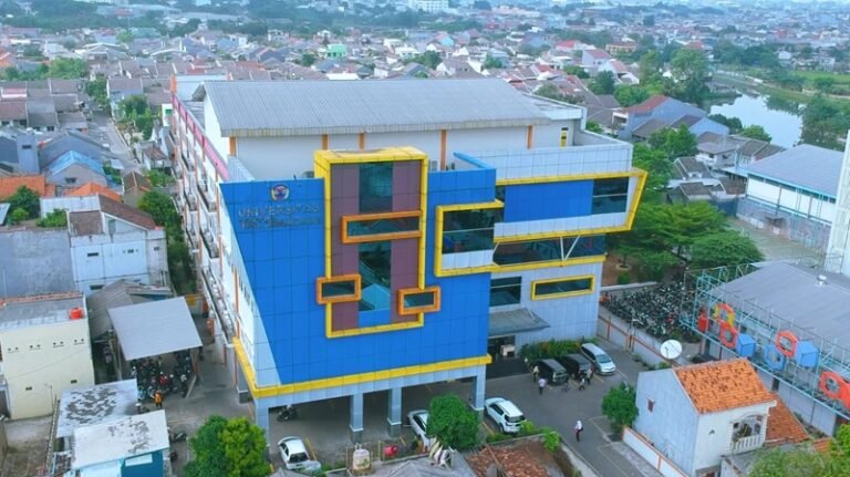 UNIVERSITAS YATSI MADANI